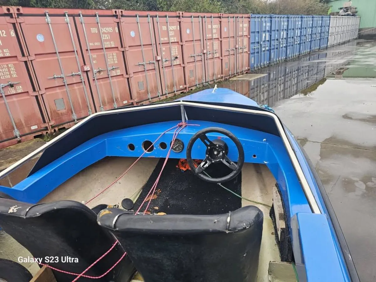 Boat speed - Image 1