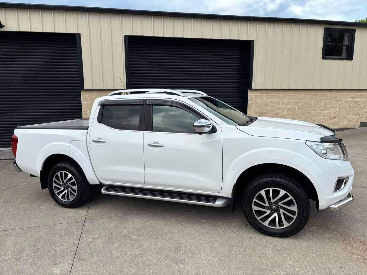 2017 NISSAN NAVARA 2.3 DCI TEKNA - Image 3