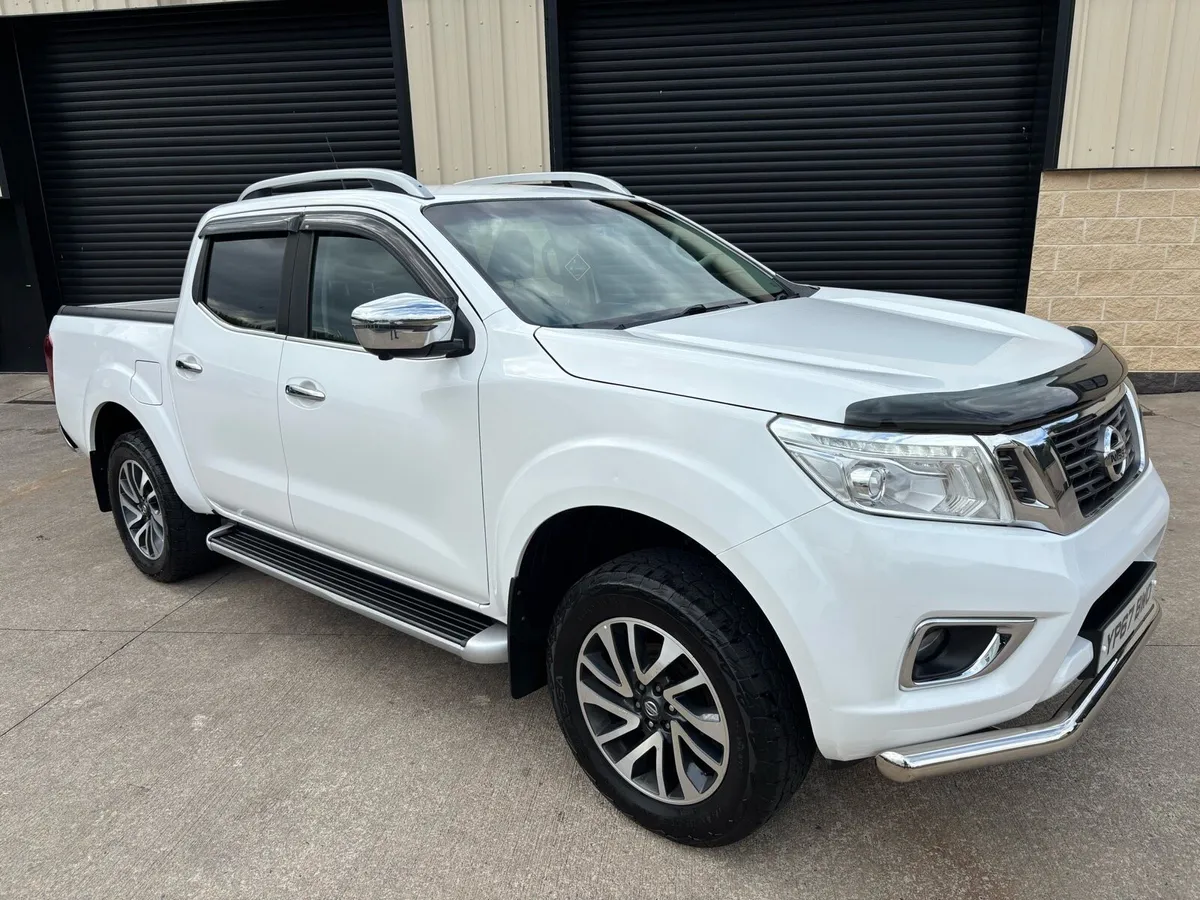 2017 NISSAN NAVARA 2.3 DCI TEKNA - Image 4