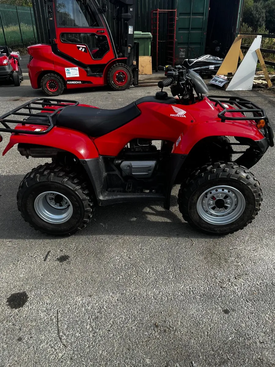 Honda TRX 250 quad - Image 2