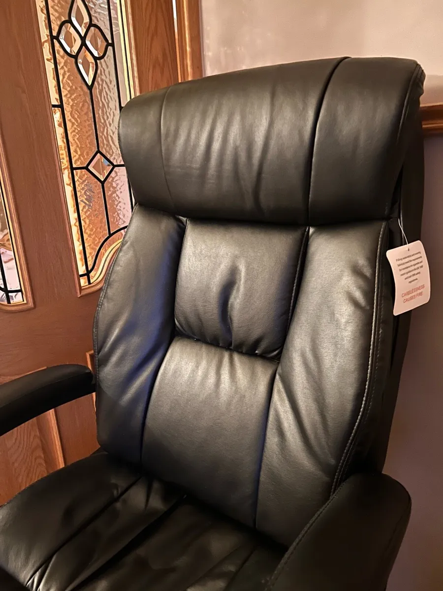 Black Leather-Style Executive Office Chair - Image 2