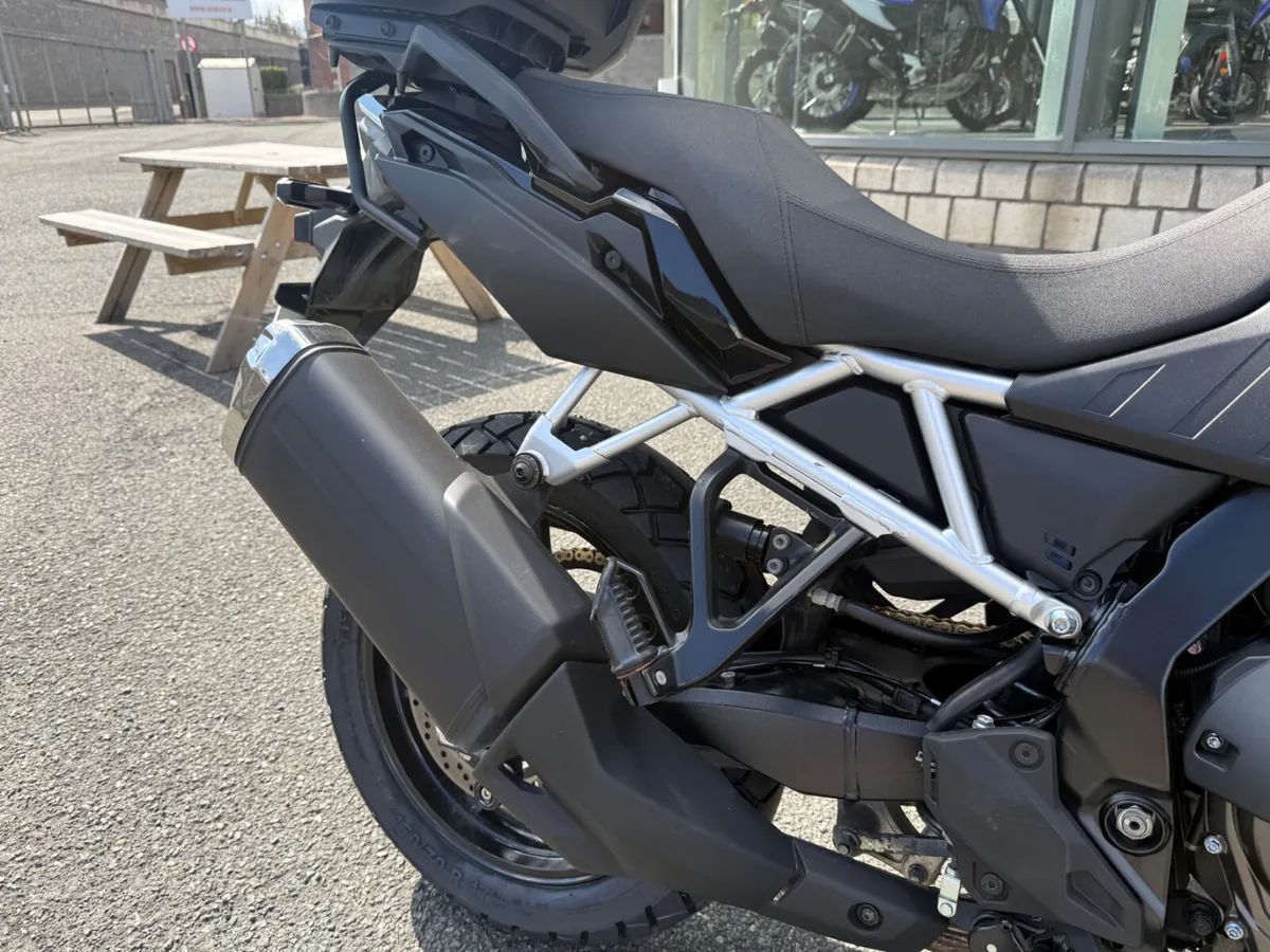 2024 Suzuki V Strom 800 Touring - Image 4