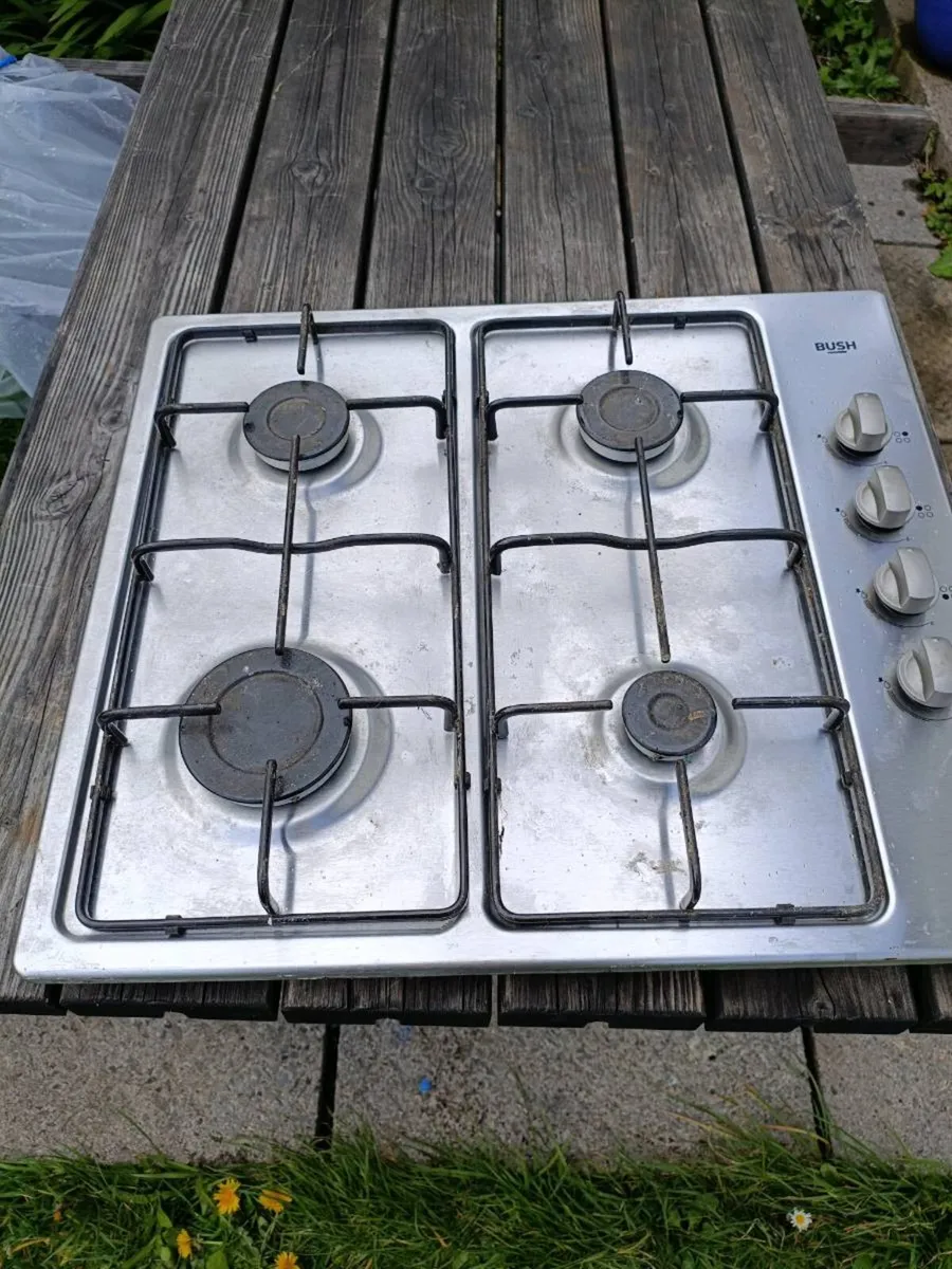 Bush standard gas hob - Image 1