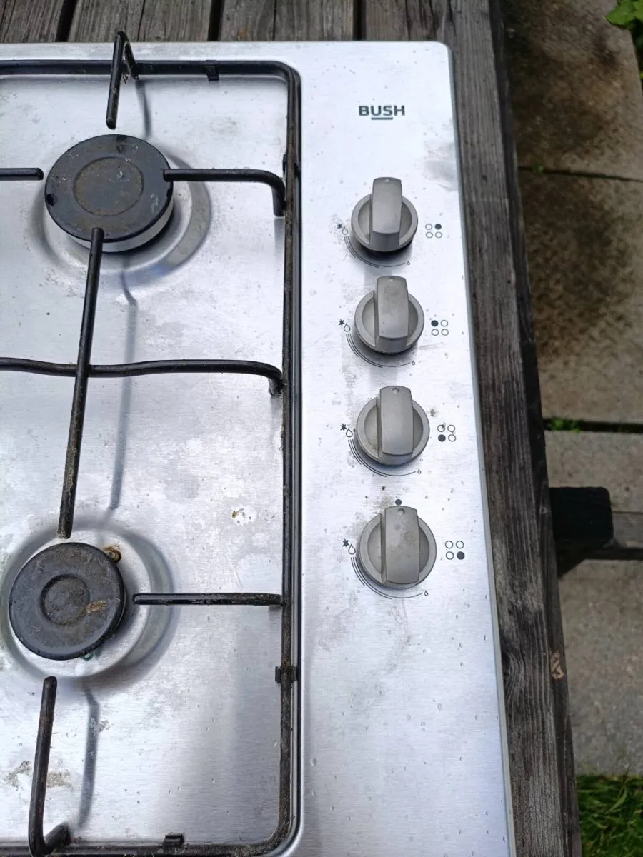 Bush standard gas hob - Image 2