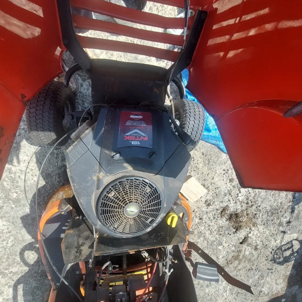 Ride in lawnmower - Image 4