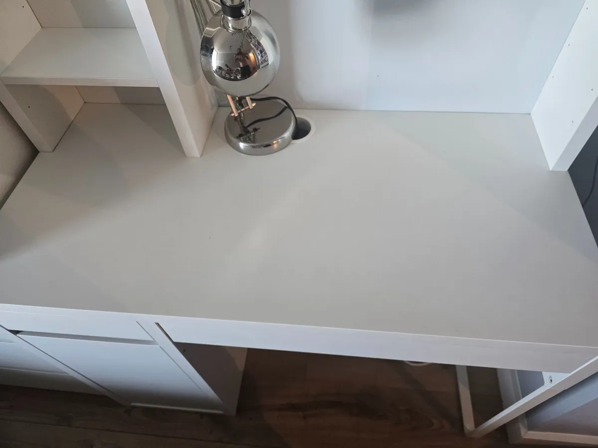 Desk - Image 2