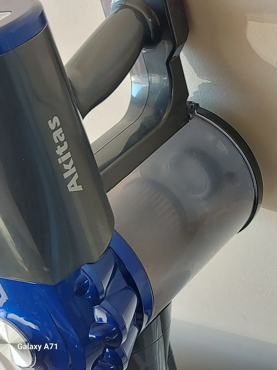 Akitas V8 3-in-1 Cordless Upright Vacuum Cleaner - Image 4