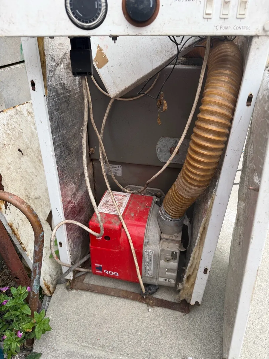 oil boiler  and heating items - Image 1
