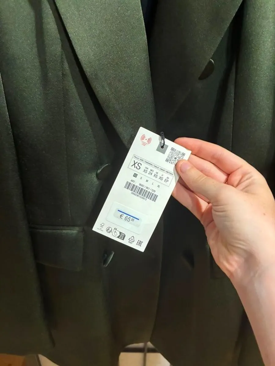 Dark forest green trouser suit size XS - Image 4