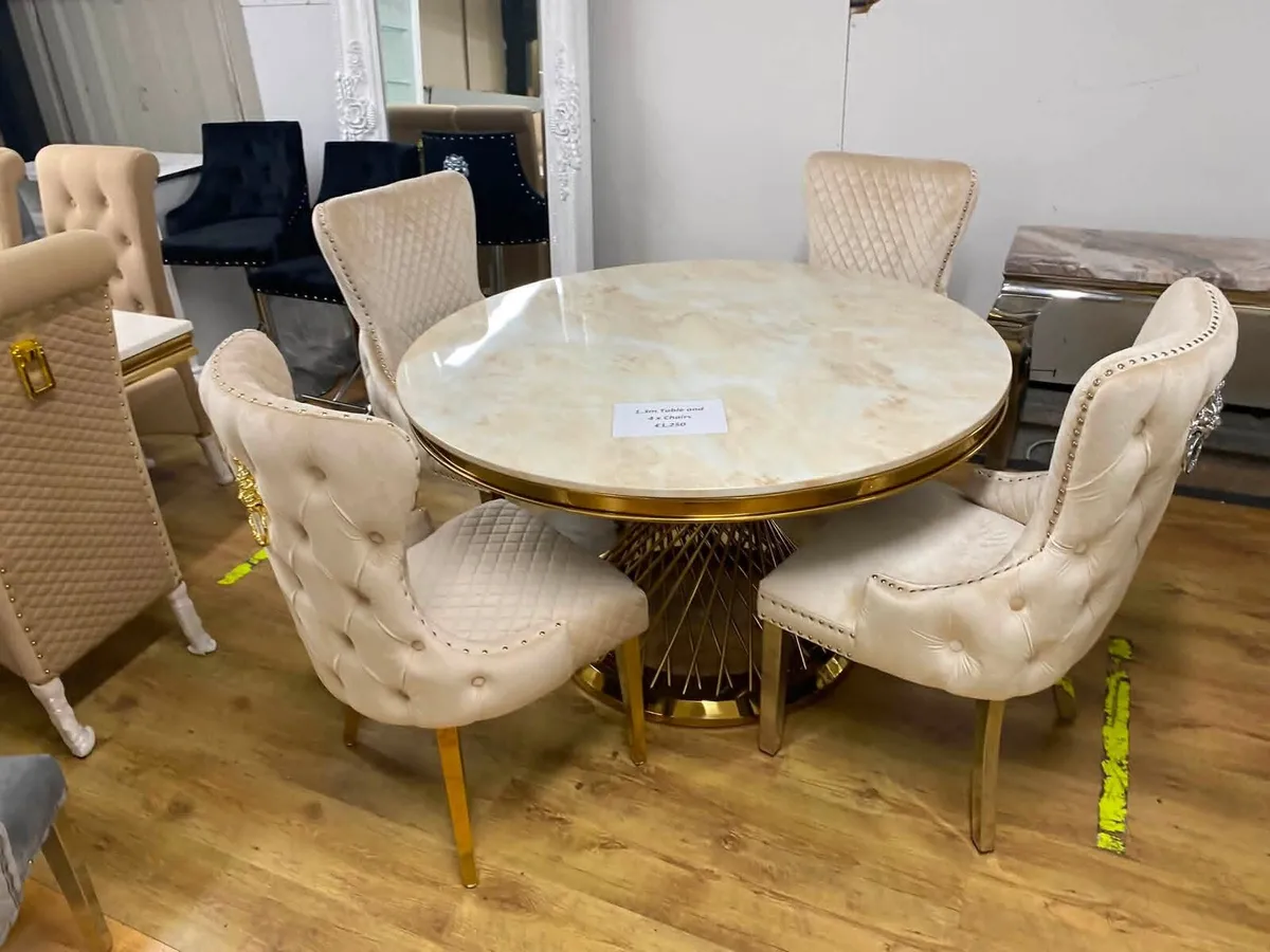 Marble Kitchen Dining Table With Chairs - Image 4