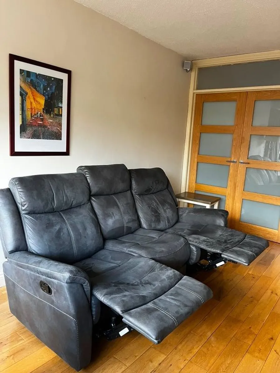 Recliner Couches 2 & 3 Seater - Image 4