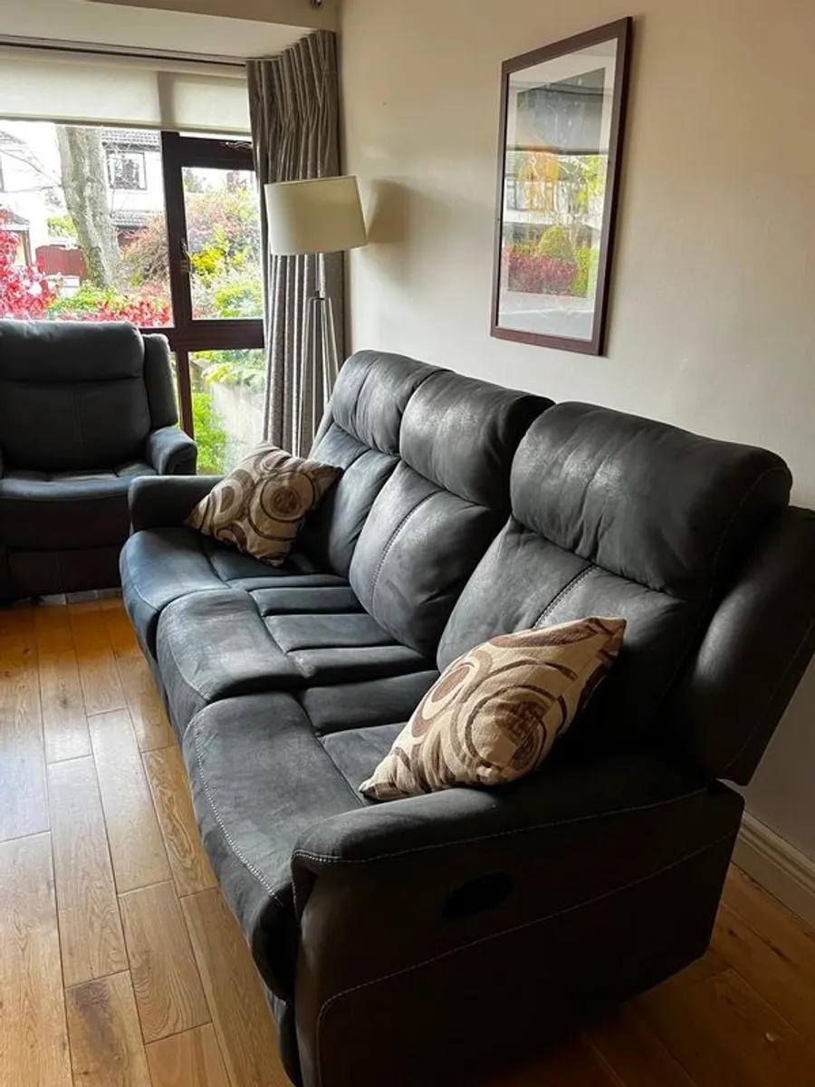 Recliner Couches 2 & 3 Seater - Image 1