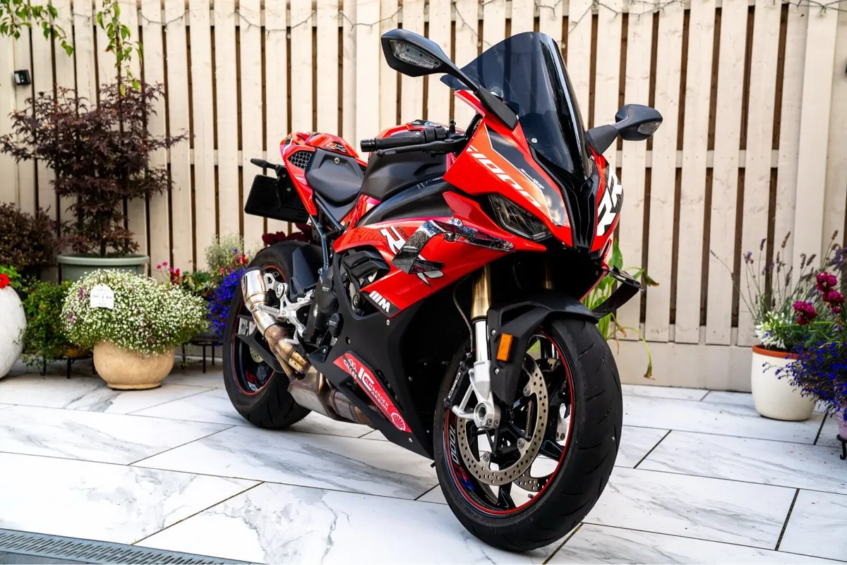 BMW s1000rr - Image 1