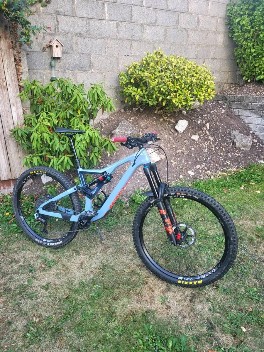 Mountain Bike - Image 1