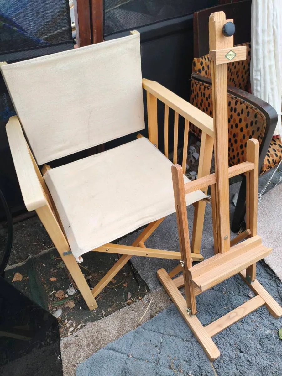 Director chair painting essil,50 for both like new - Image 1