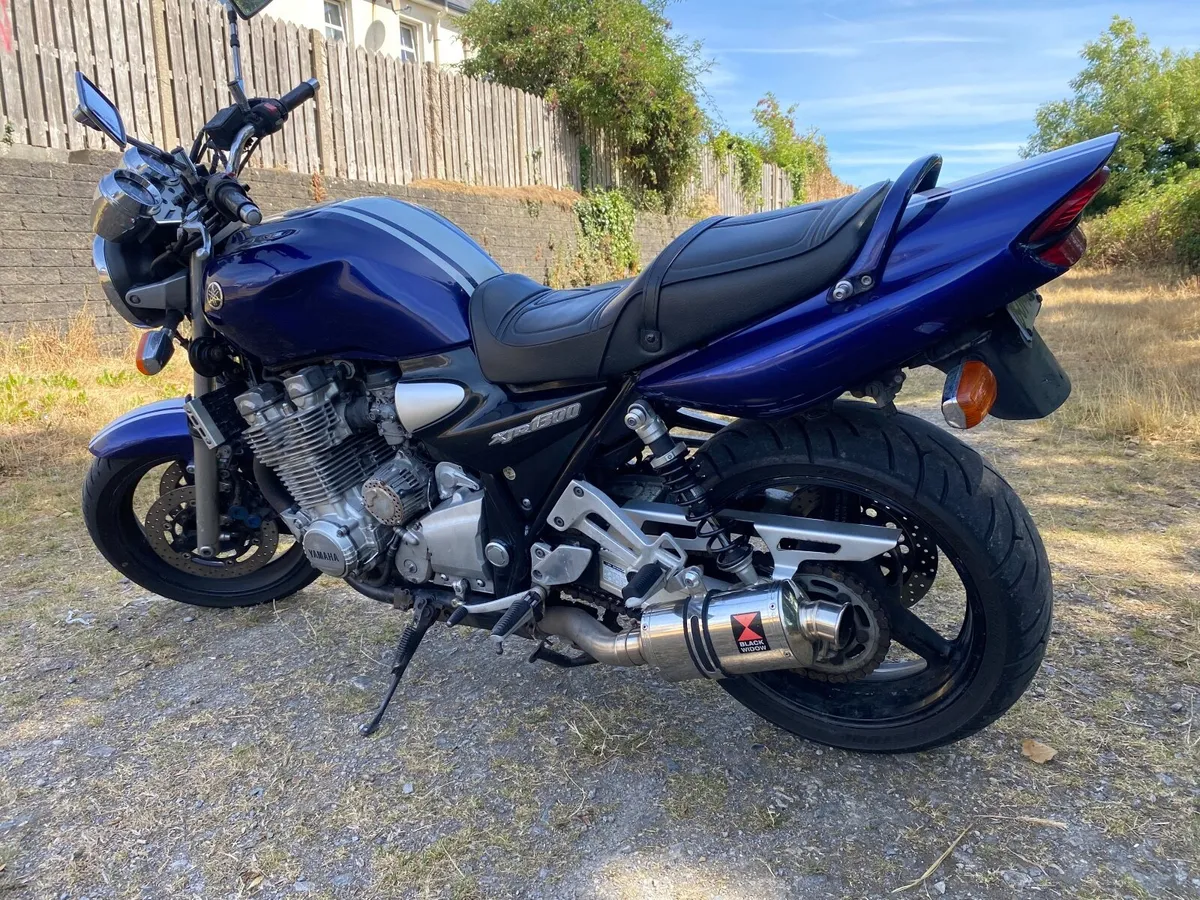 YAMAHA XJR1300  2005 - Image 1