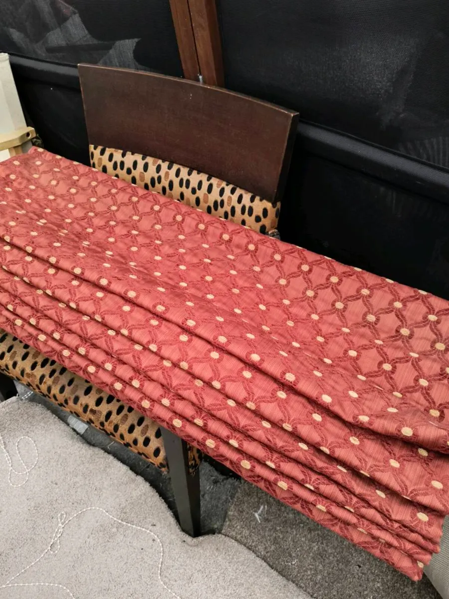 2 beautiful like new Roman blinds,100 for 2 - Image 1