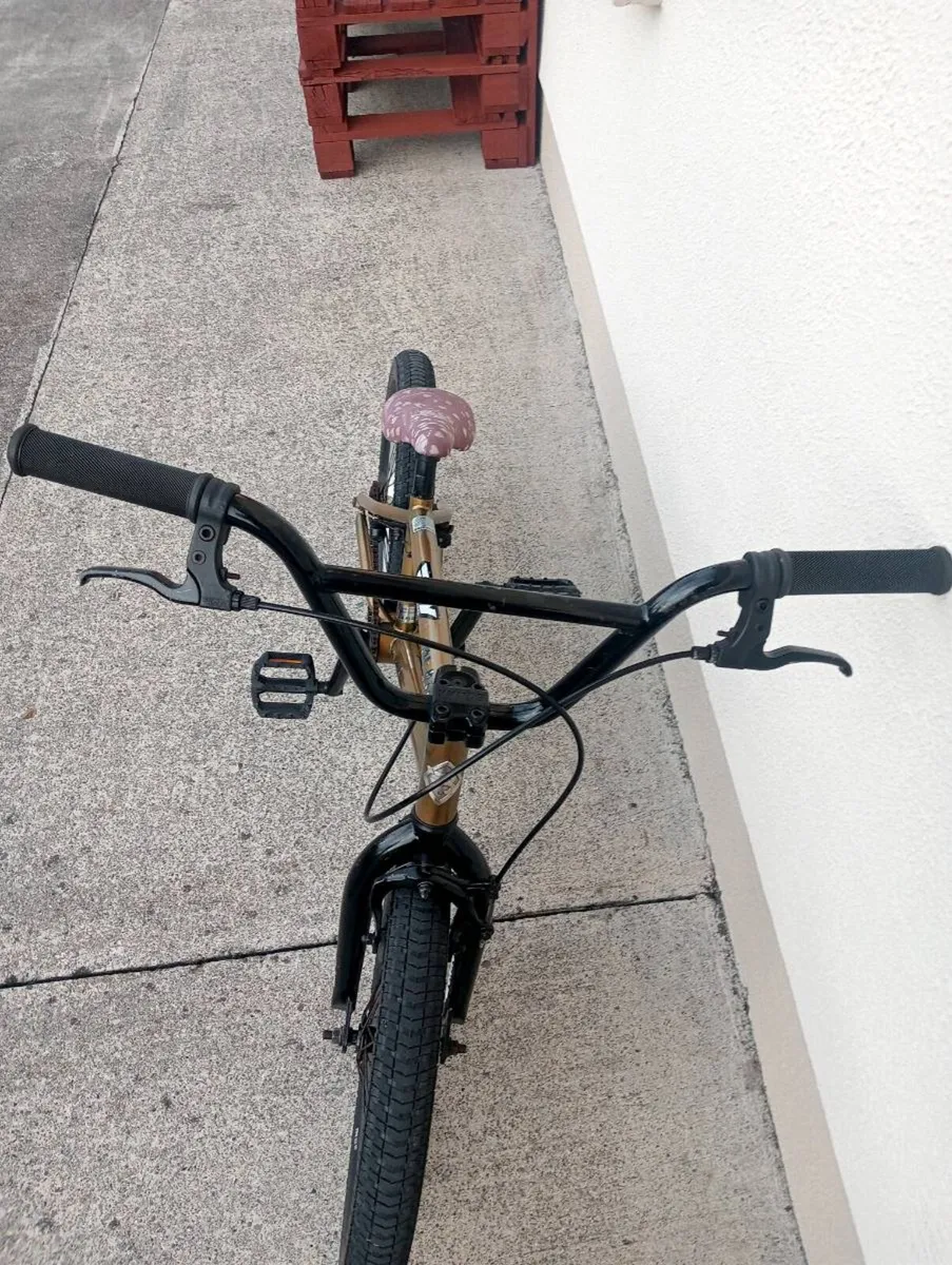 BMX stunt bike - Image 2