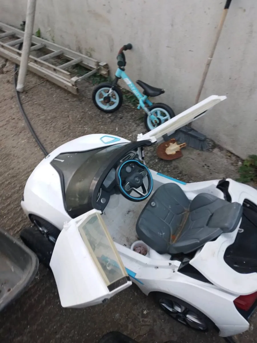 Car and trailer toys shed clear out - Image 1