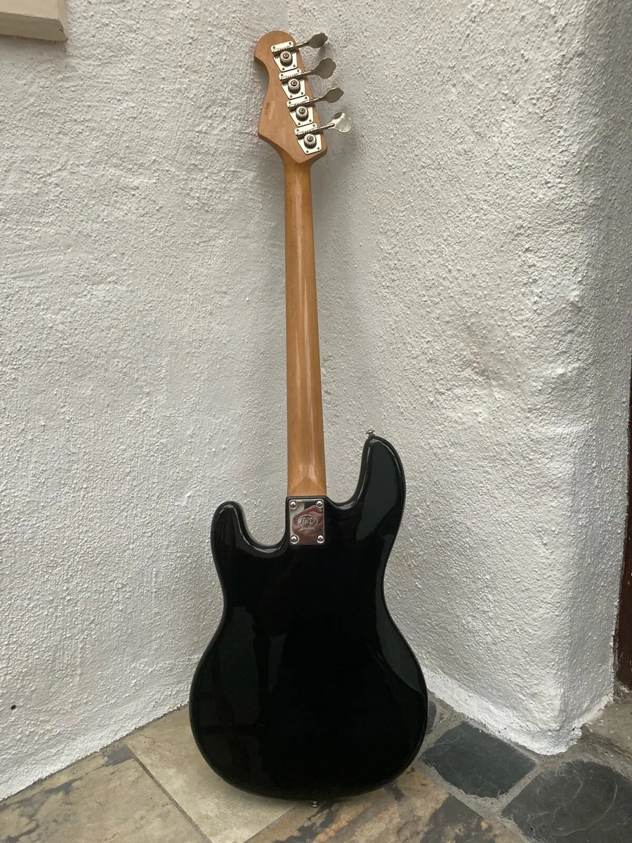 J & D Music Man type bass guitar - Image 2