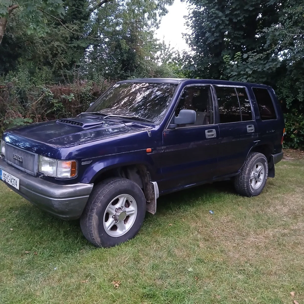 Isuzu Other 1993 - Image 2