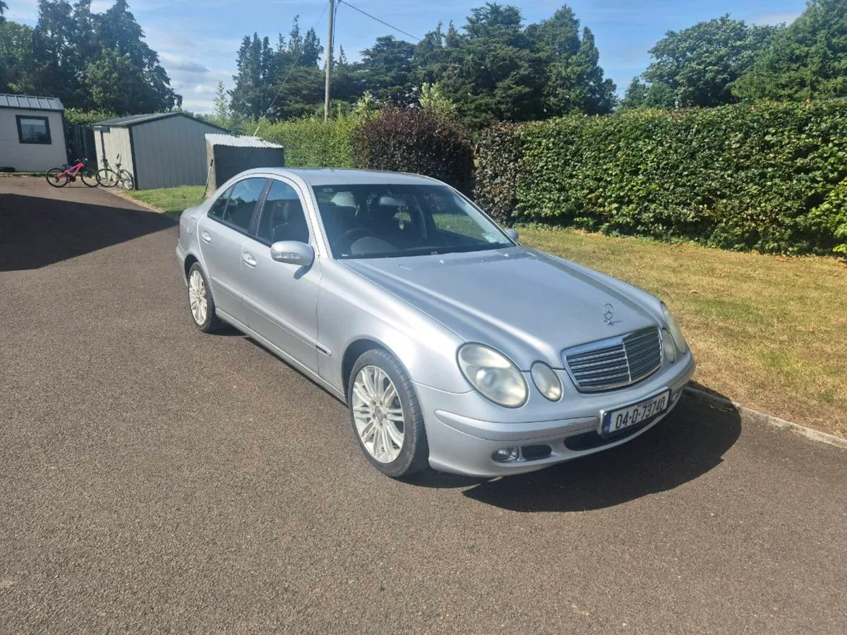 Mercedes E200 - Image 1