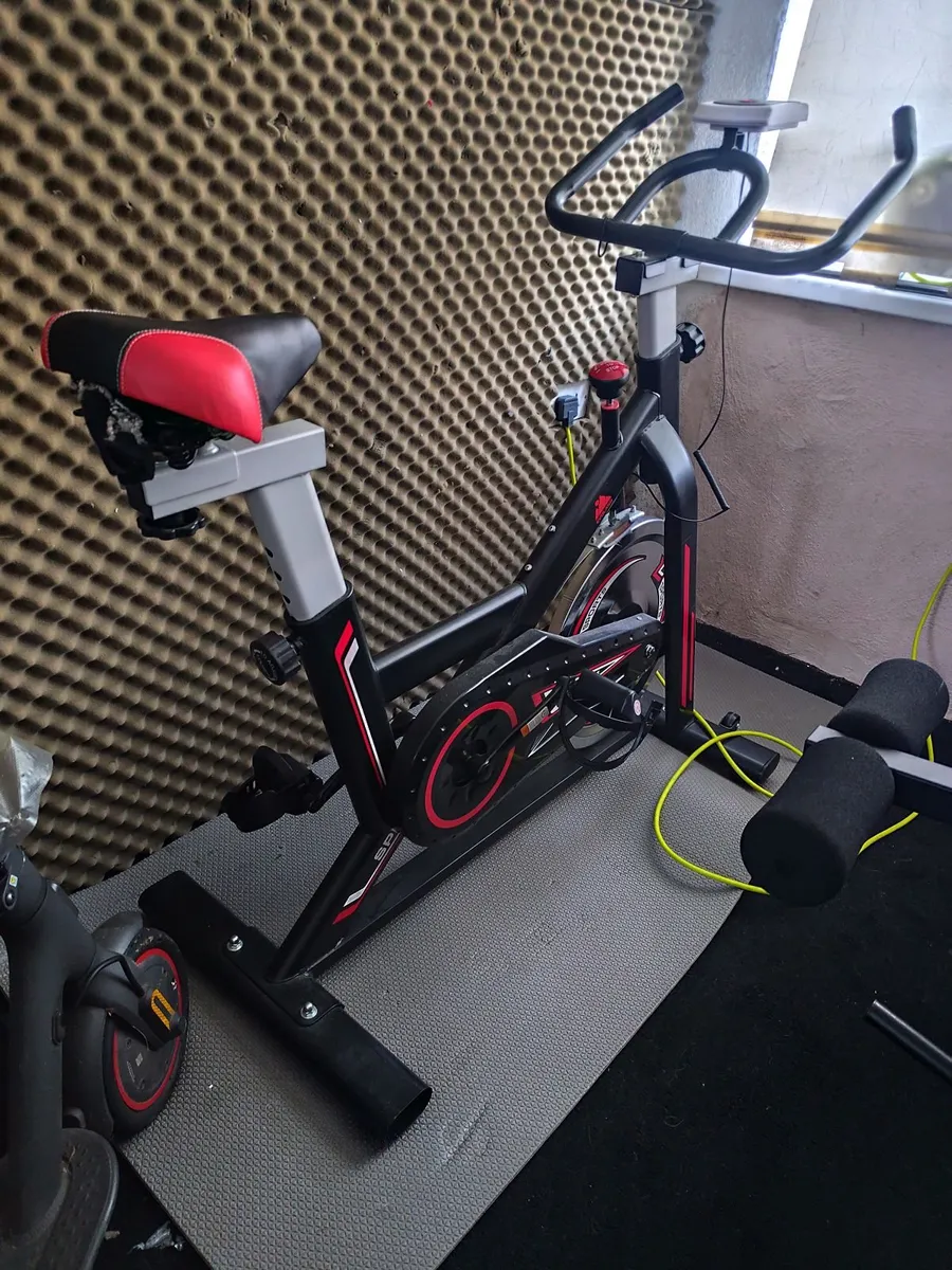 Indoore training bike - Image 2