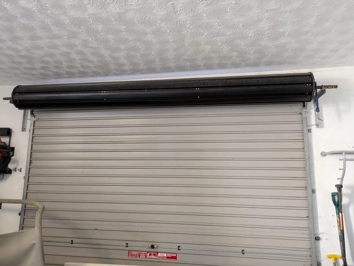 Garage roller door - Image 3