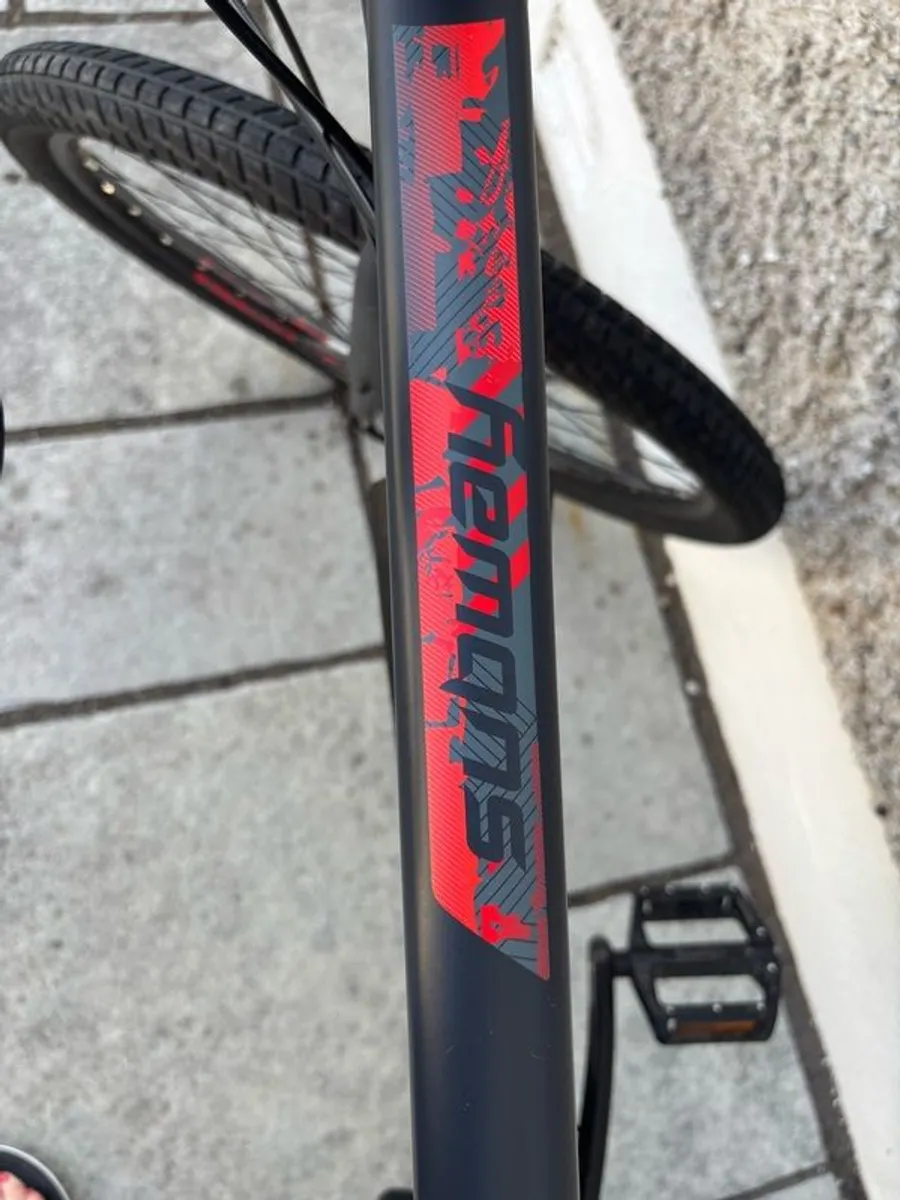 Carrera Subway 1 Men's Medium Bike - Image 3