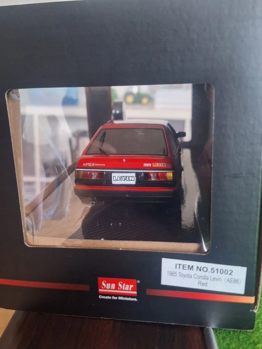 TOYOTA COROLLA  LEVIN - Image 2