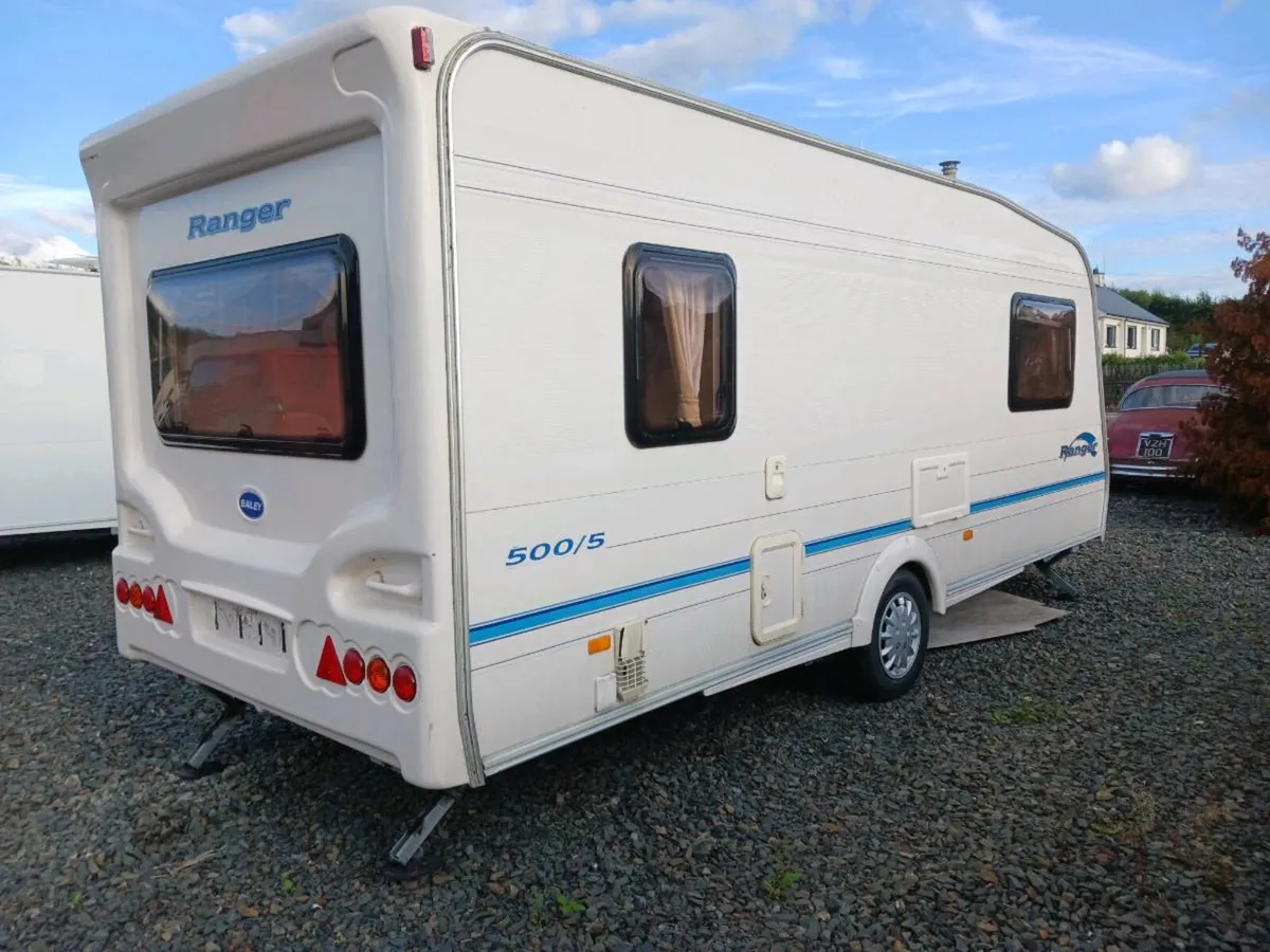 2006 bailey ranger 5/6 berth - Image 3