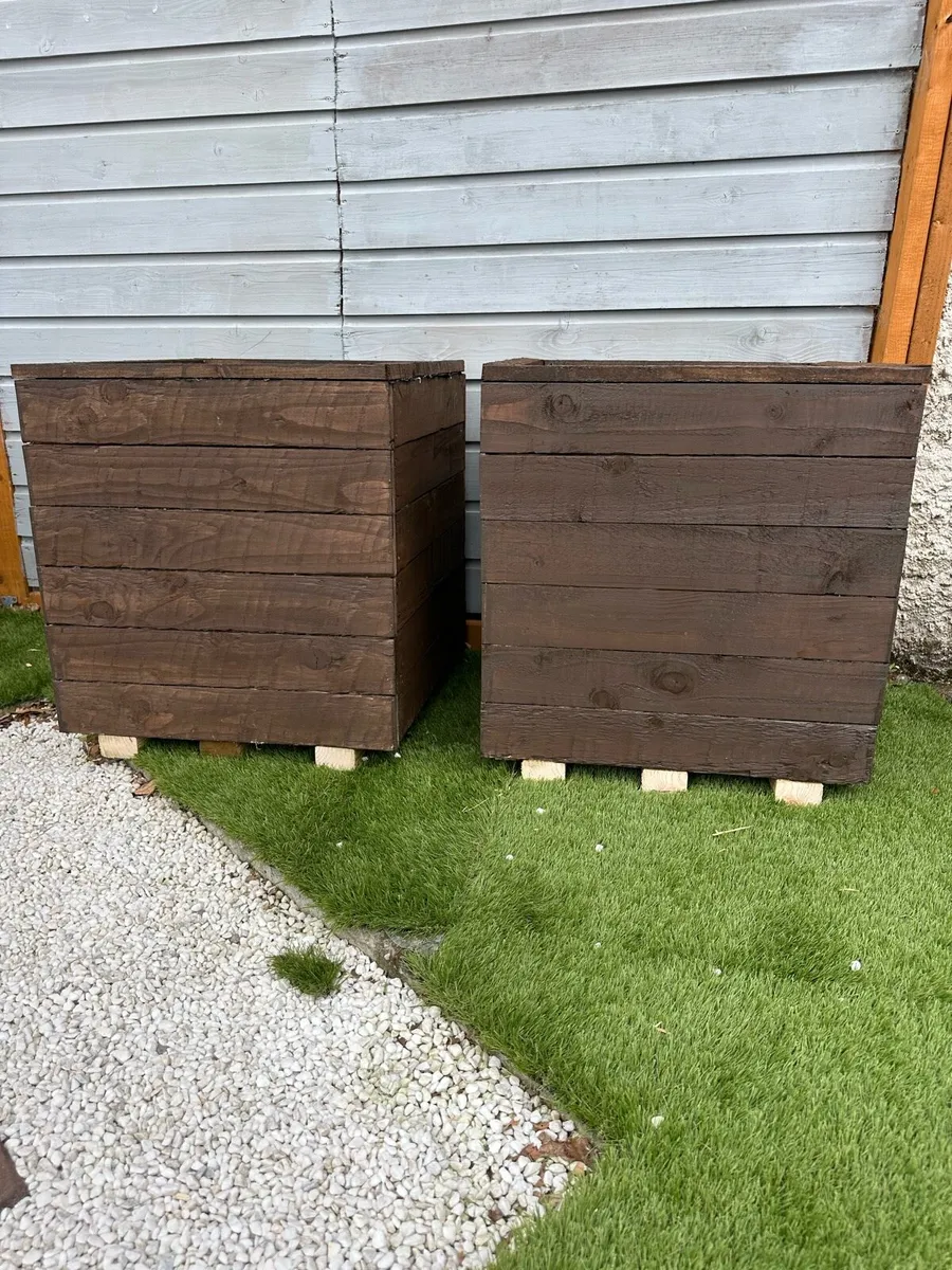 Garden Planters - Image 3
