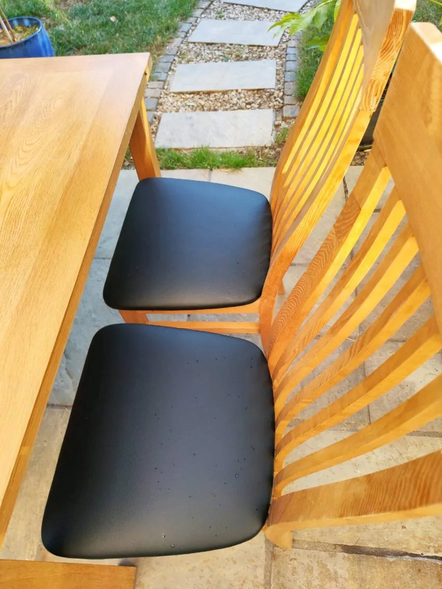 Kitchen dining table - Image 4