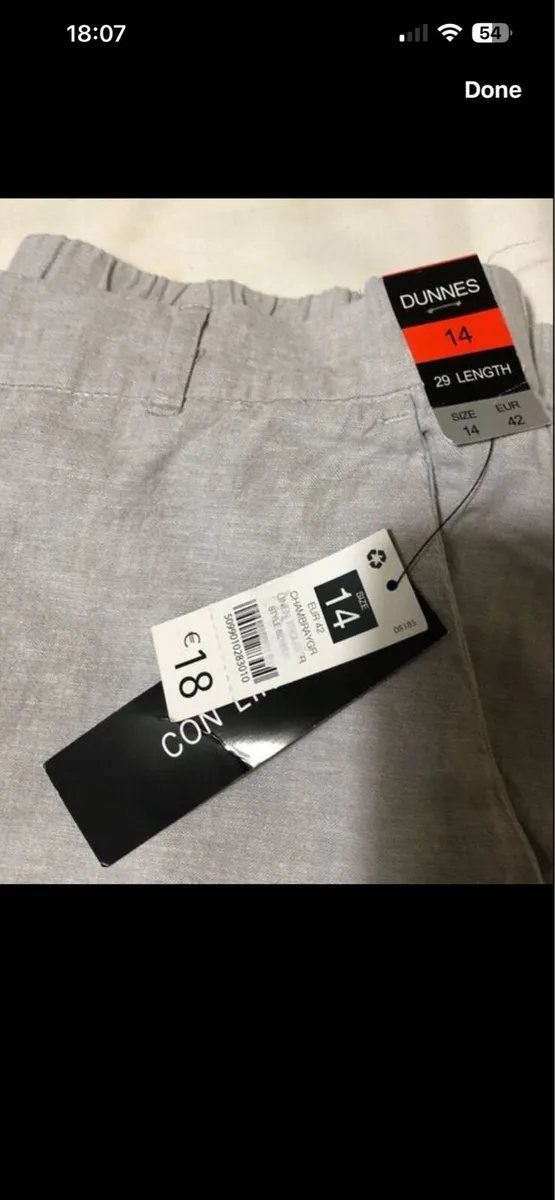 Ladies BNWT trousers size 14 €10 - Image 2