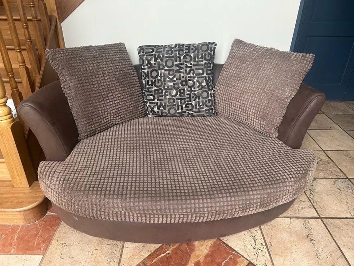 cuddle chair - Image 2