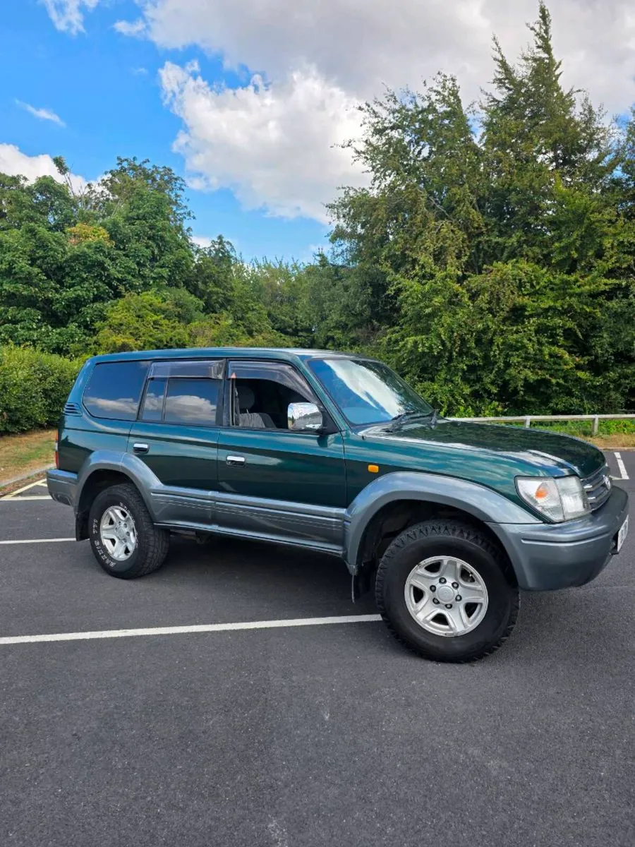 TOYOTA LANDCRUISER PRADO 3.0 - Image 2