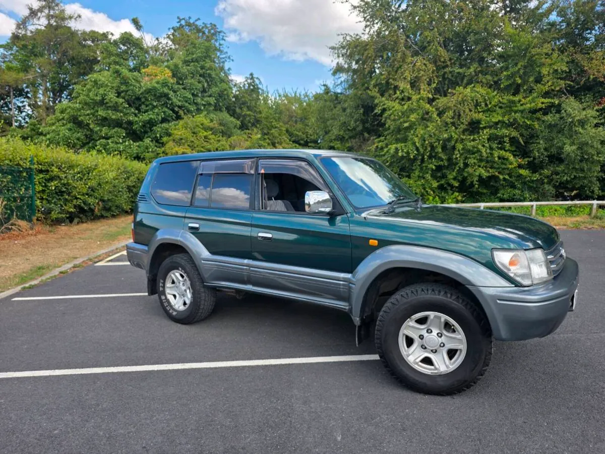 TOYOTA LANDCRUISER PRADO 3.0 - Image 3