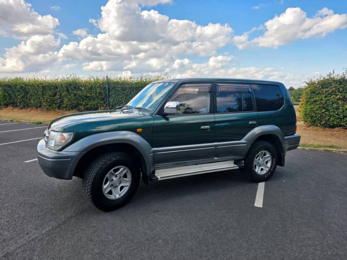 TOYOTA LANDCRUISER PRADO 3.0 - Image 1