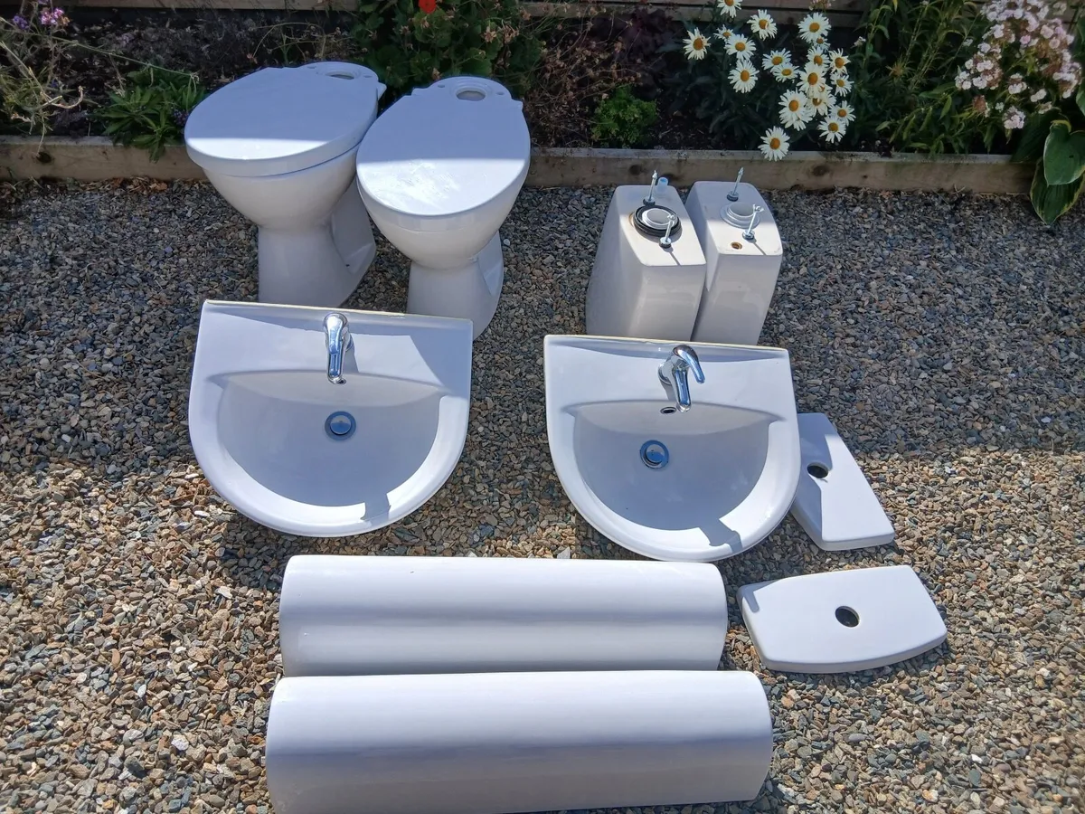 Bathroom ceramics - Image 4
