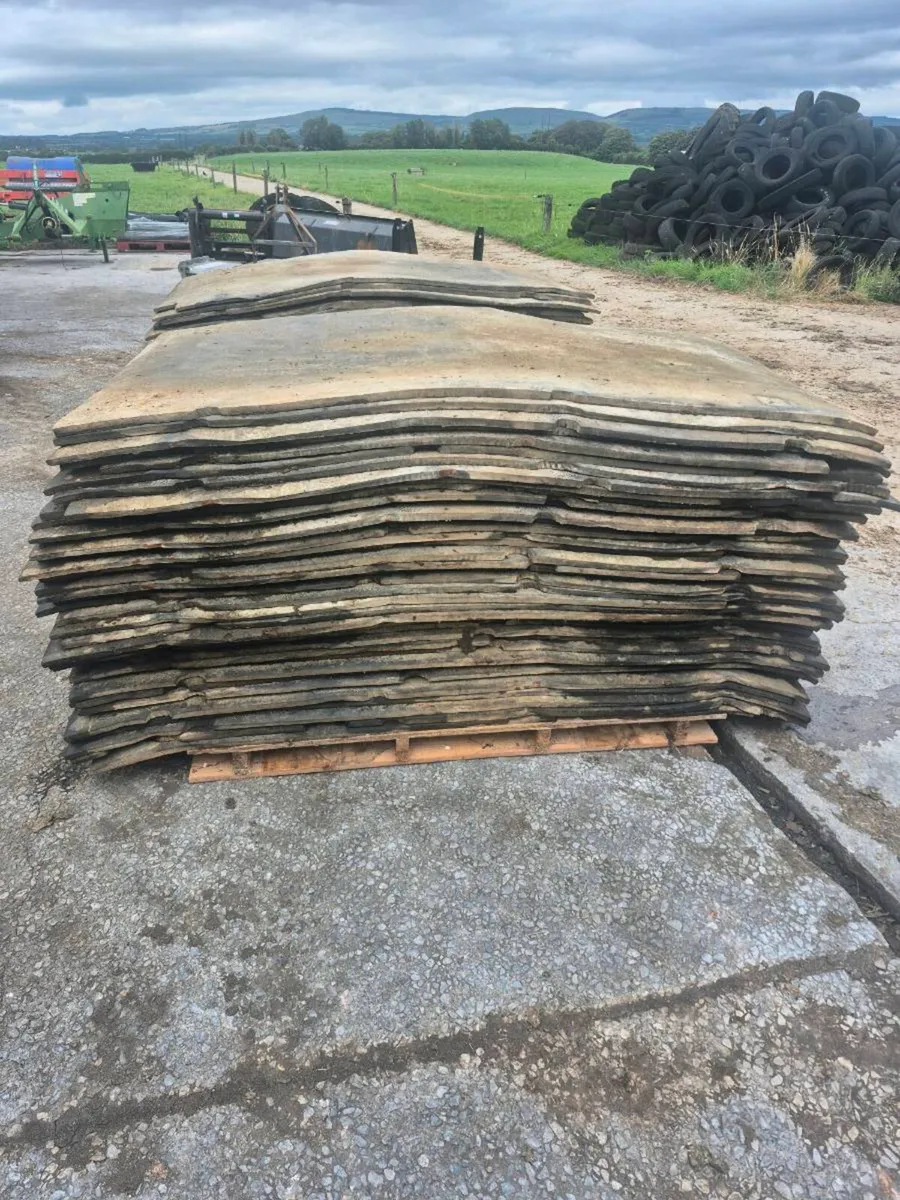 Mayo cow cubicle mats - Image 1