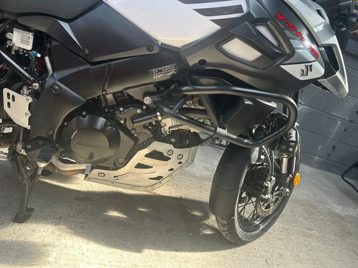 Suzuki dl1000xt v-strom - Image 4
