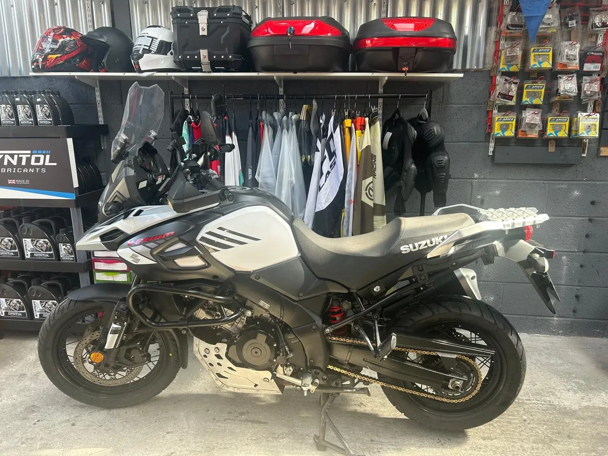 Suzuki dl1000xt v-strom - Image 1