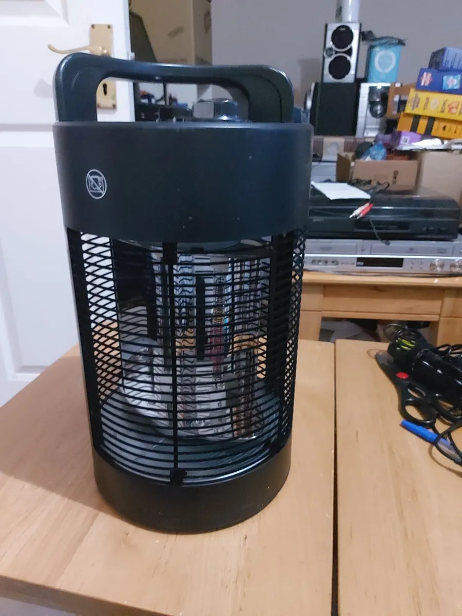 NEW Gardenline 700W Portable Patio Twin Bar heater - Image 3