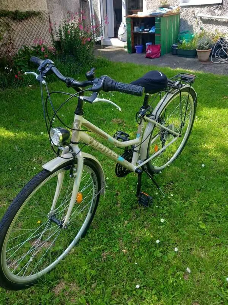 City bike - Image 1