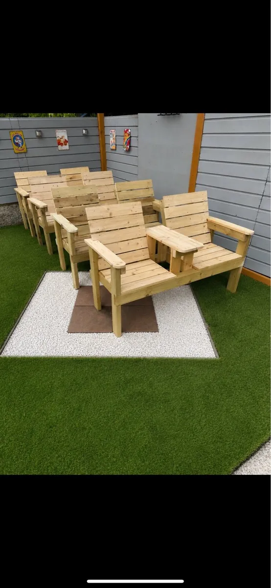 Handmade Companion Bench - Image 3