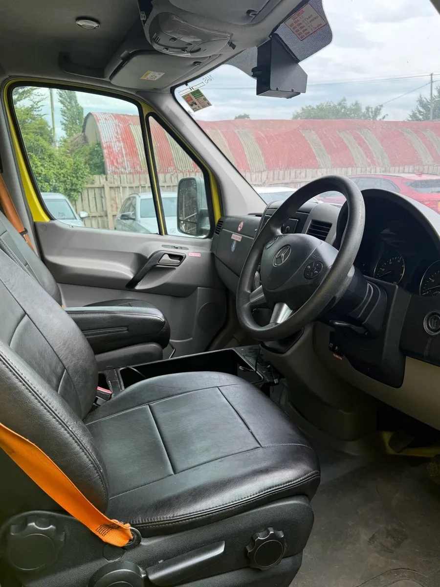 Mercedes Sprinter 519 Cdi 2019 £5500 - Image 3