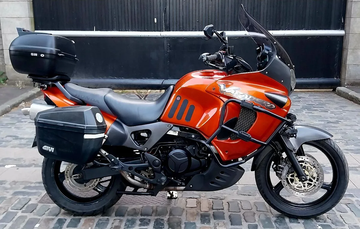HONDA XL 1000 V - Image 2