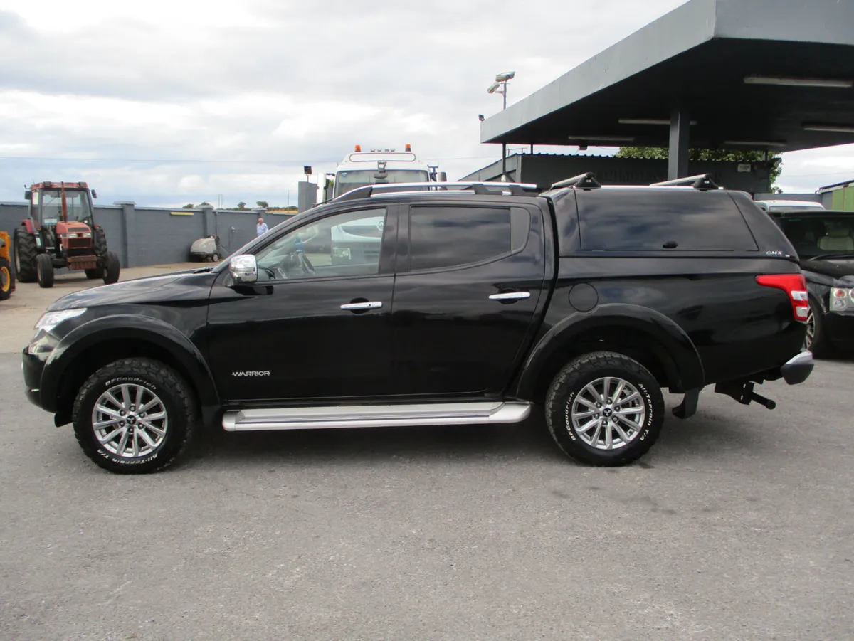 Mitsubishi L200 2.4 DID WARRIOR CREWCAB - Image 4