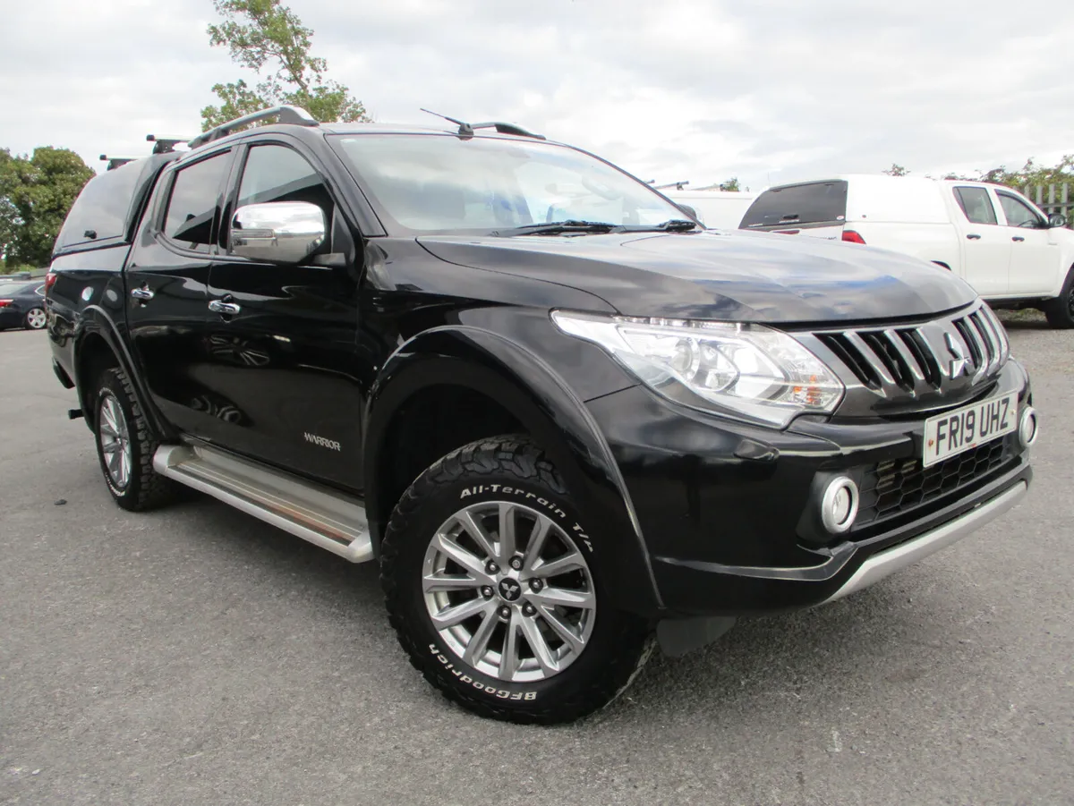 Mitsubishi L200 2.4 DID WARRIOR CREWCAB - Image 1
