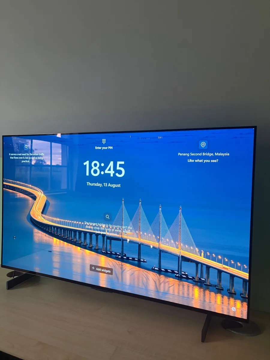 LG C4 42 Inch 4K OLED Smart TV - Image 2